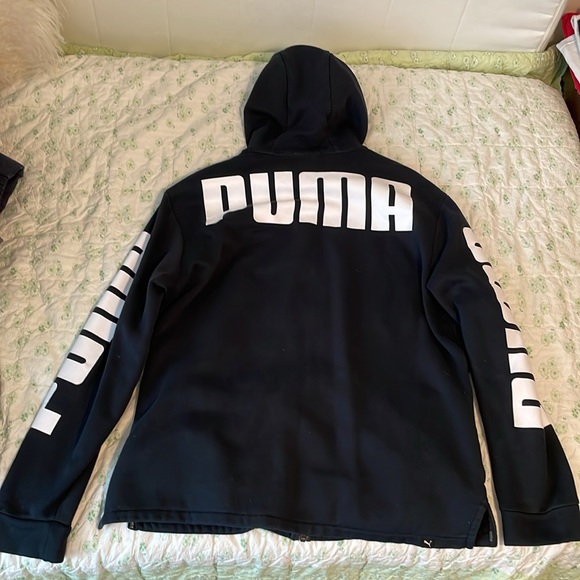 Puma hoodie with side arm and back design - Picture 2 of 4